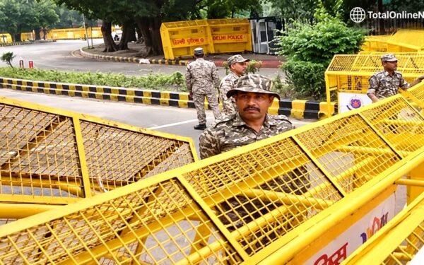 दिल्ली के कनॉट प्लेस में प्रदर्शन पर रोक लगाने से सुप्रीम कोर्ट का इनकार