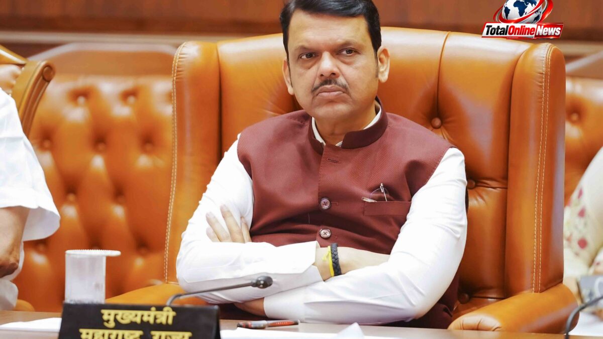 सीएम फडणवीस की पहल: पालघर के 25 हजार स्कूली बच्चों के लिए बनेगा केंद्रीय रसोईघर