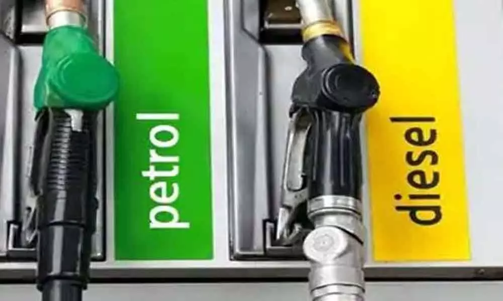 Petrol-Diesel Price Today: पेट्रोल-डीजल भरवाने से पहले जान लें आज के रेट