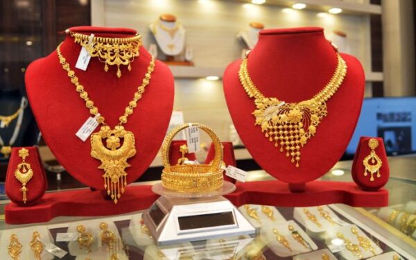 Gold Price Today 30 October 2026: फिर आई सोने की कीमतों में कमी, जानें देशभर में 18K, 22K और 24K गोल्ड के ताजा रेट्स