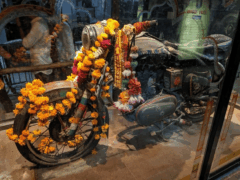 Om Banna Temple: पाली के ‘बुलेट वाले बाबा’ का रहस्य