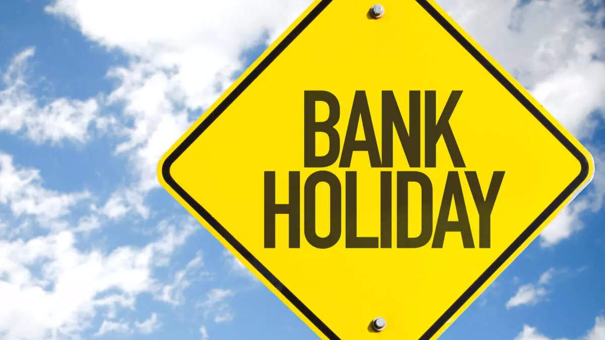 Bank Holiday: कल पांचवें शनिवार को बंद रहेंगे बैंक, RBI ने क्यों दी है 31 अक्टूबर की छुट्टी
