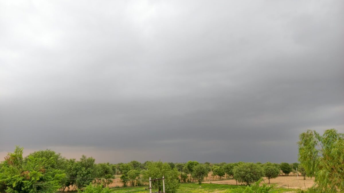 Rajasthan ka Mausam 31 October 2026: राजस्थान में आज भी बरसेंगे बादल, कोटा-भरतपुर में बारिश के आसार