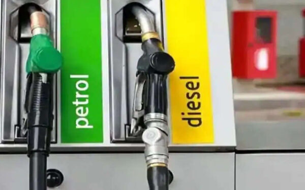 Petrol-Diesel Price: महीने के आखिरी दिन पेट्रोल-डीजल की कीमतों में राहत बरकरार